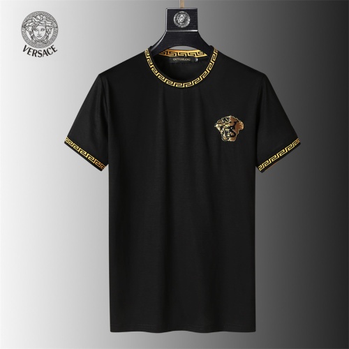Replica Versace Tracksuits Short Sleeved For Men #1087815 $60.00 USD for Wholesale