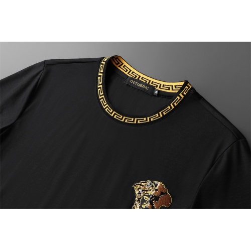 Replica Versace Tracksuits Short Sleeved For Men #1087815 $60.00 USD for Wholesale