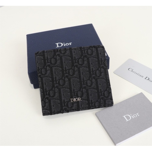 Christian Dior AAA Man Wallets #1088030