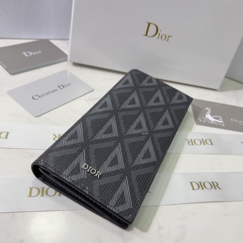 Christian Dior AAA Man Wallets #1088038