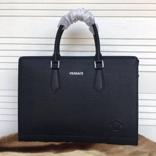 Versace AAA Man Handbags #1088250