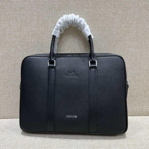 Hermes AAA Man Handbags #1088323