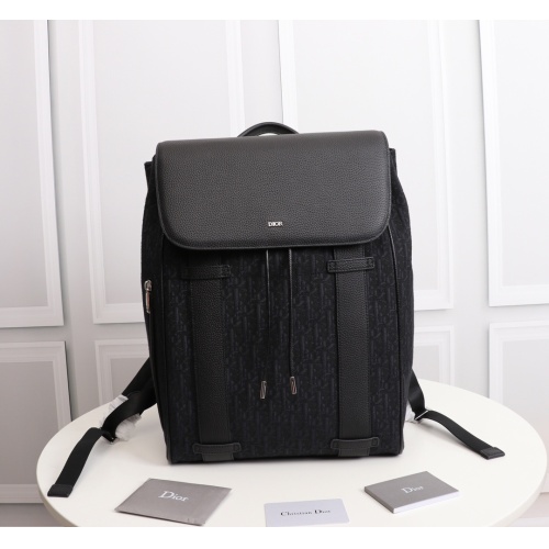 Christian Dior AAA Man Backpacks #1088549