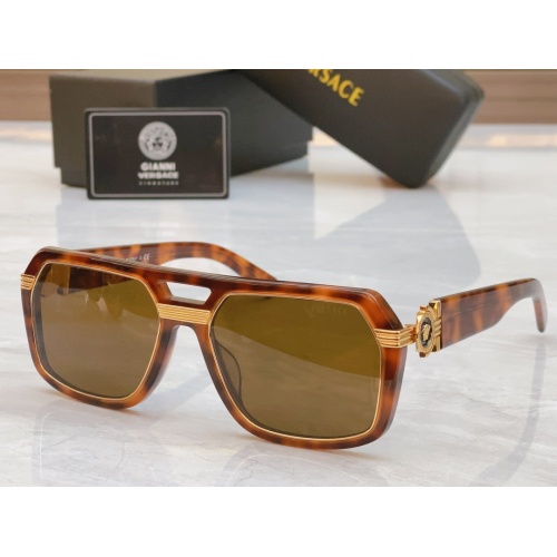 Versace AAA Quality Sunglasses #1088649