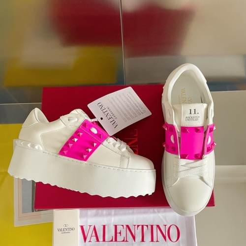 Valentino Casual Shoes For Women #1089627