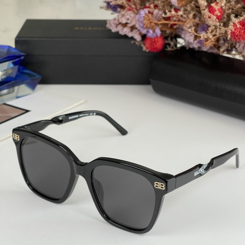 Balenciaga AAA Quality Sunglasses #1090107
