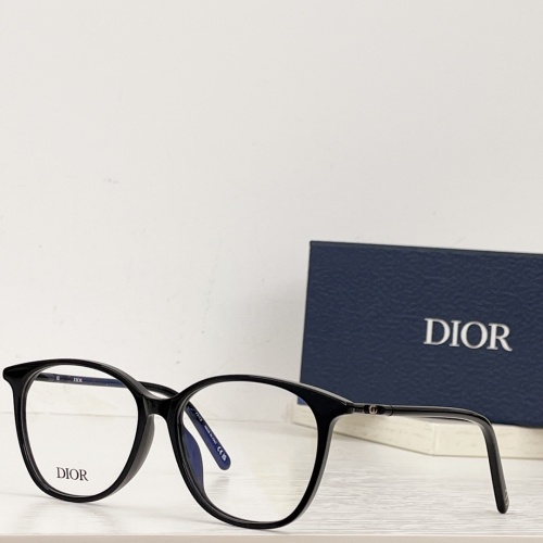 Christian Dior Fashion Goggles #1090171