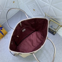 $64.00 USD Louis Vuitton AAA Quality Shoulder Bags For Women #1081515