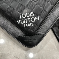 $76.00 USD Louis Vuitton AAA Man Messenger Bags #1081598