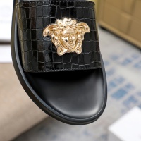 $45.00 USD Versace Slippers For Men #1082792
