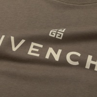 $40.00 USD Givenchy T-Shirts Short Sleeved For Unisex #1084082