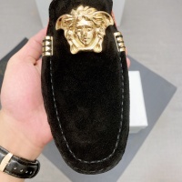$88.00 USD Versace Leather Shoes For Men #1084395