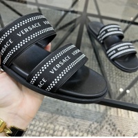 $56.00 USD Versace Slippers For Men #1084829