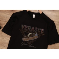 $48.00 USD Versace T-Shirts Short Sleeved For Men #1085889