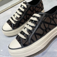 $88.00 USD Valentino Casual Shoes For Men #1086381