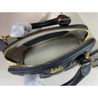 $64.00 USD Gucci AAA Quality Messenger Bags For Women #1086689