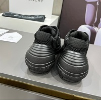 $118.00 USD Givenchy Casual Shoes For Men #1086832