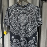 $36.00 USD Versace T-Shirts Short Sleeved For Unisex #1087740