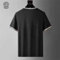 $60.00 USD Versace Tracksuits Short Sleeved For Men #1087817