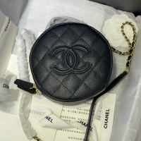 $82.00 USD Chanel AAA Quality Messenger Bags For Women #1088144