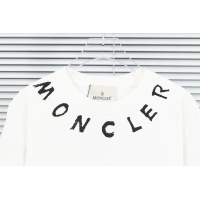 $32.00 USD Moncler T-Shirts Short Sleeved For Unisex #1088891