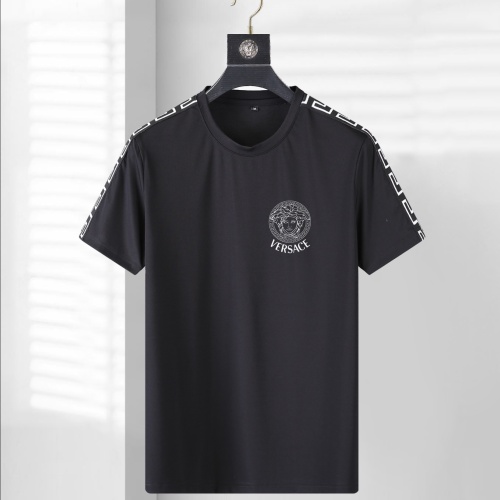 Replica Versace Tracksuits Short Sleeved For Men #1090541 $80.00 USD for Wholesale