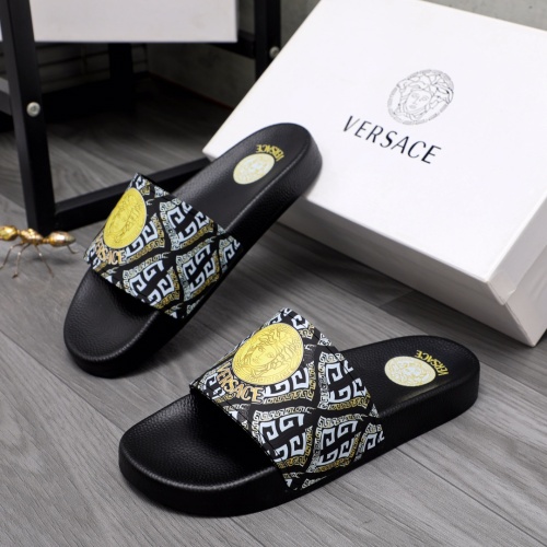 Versace Slippers For Men #1091176