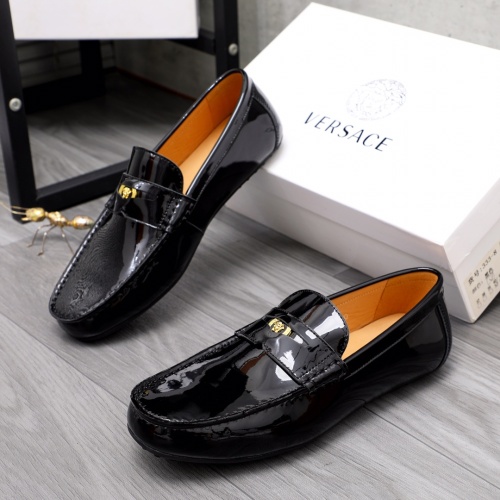 Versace Leather Shoes For Men #1091569 $92.00 USD, Wholesale Replica Versace Leather Shoes