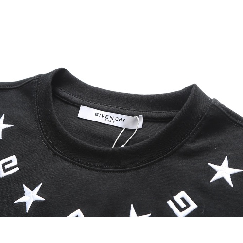 Replica Givenchy T-Shirts Short Sleeved For Unisex #1091644 $40.00 USD for Wholesale