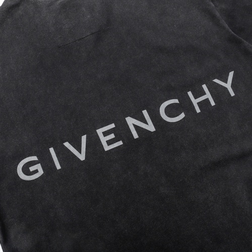 Replica Givenchy T-Shirts Short Sleeved For Unisex #1091735 $45.00 USD for Wholesale
