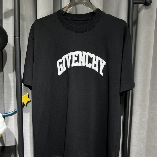 Givenchy T-Shirts Short Sleeved For Unisex #1091757 $36.00 USD, Wholesale Replica Givenchy T-Shirts