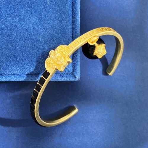 Replica Versace Bracelets #1092658 $32.00 USD for Wholesale