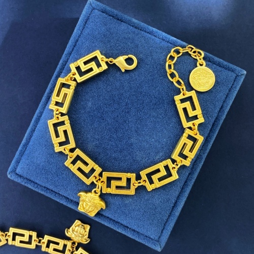 Replica Versace Bracelets #1092810 $32.00 USD for Wholesale