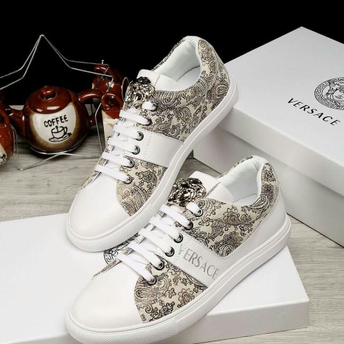 Replica Versace Casual Shoes For Men #1094267 $68.00 USD for Wholesale