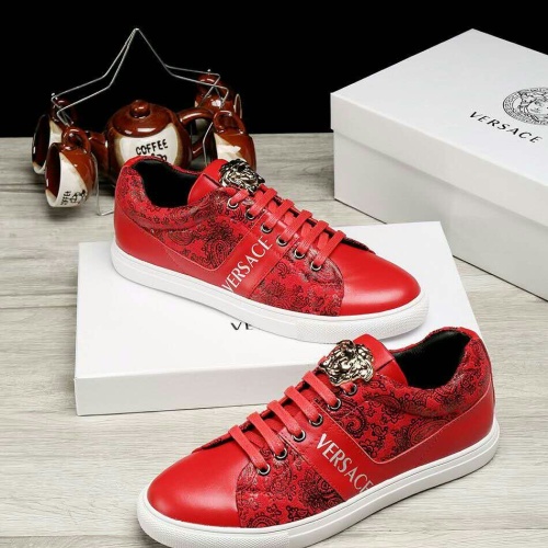 Replica Versace Casual Shoes For Men #1094268 $68.00 USD for Wholesale
