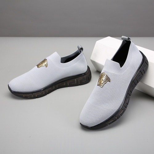 Versace Casual Shoes For Men #1094790