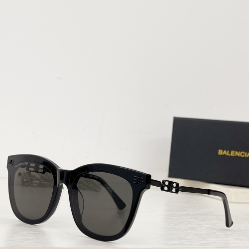 Balenciaga AAA Quality Sunglasses #1095043