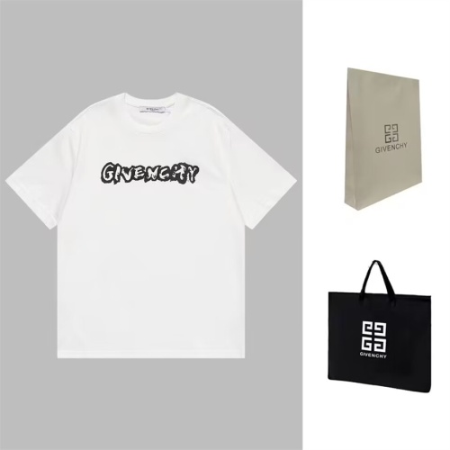 Givenchy T-Shirts Short Sleeved For Unisex #1095119 $45.00 USD, Wholesale Replica Givenchy T-Shirts
