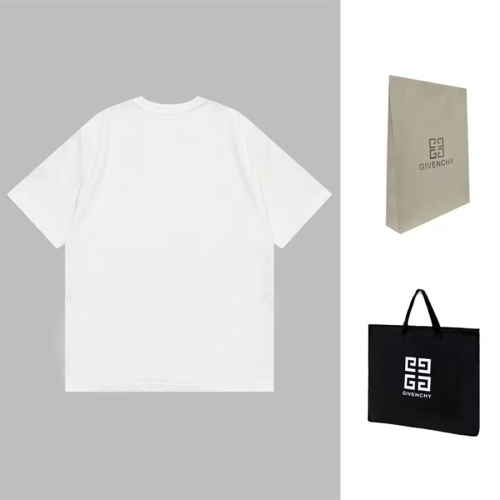 Replica Givenchy T-Shirts Short Sleeved For Unisex #1095119 $45.00 USD for Wholesale