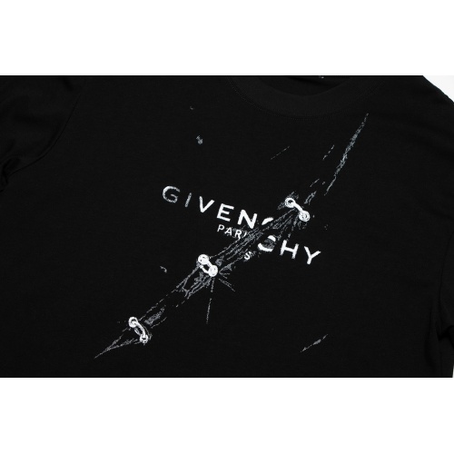 Replica Givenchy T-Shirts Short Sleeved For Unisex #1095334 $27.00 USD for Wholesale