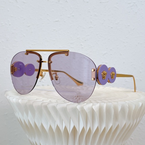 Versace AAA Quality Sunglasses #1096244