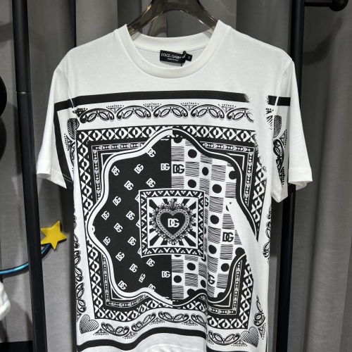 Dolce &amp; Gabbana D&amp;G T-Shirts Short Sleeved For Unisex #1097594 $41.00 USD, Wholesale Replica Dolce &amp; Gabbana D&amp;G T-Shirts