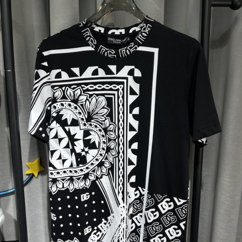 Dolce &amp; Gabbana D&amp;G T-Shirts Short Sleeved For Unisex #1097595 $41.00 USD, Wholesale Replica Dolce &amp; Gabbana D&amp;G T-Shirts