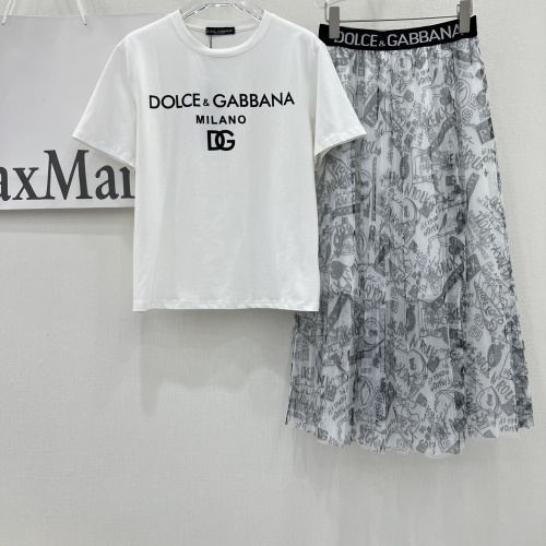 Dolce & Gabbana D&G Tracksuits Short Sleeved For Women #1098280