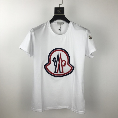 Moncler T-Shirts Short Sleeved For Men #1098431
