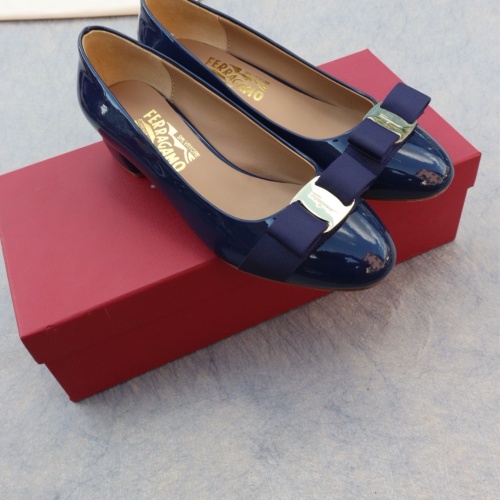 Replica Salvatore Ferragamo Flat Shoes For Women #1099058 $96.00 USD for Wholesale