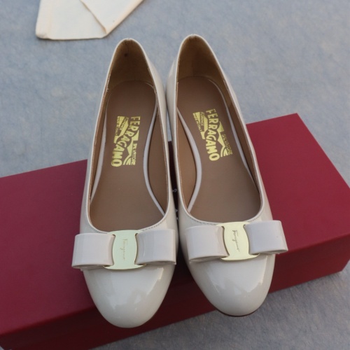 Replica Salvatore Ferragamo Flat Shoes For Women #1099060 $96.00 USD for Wholesale