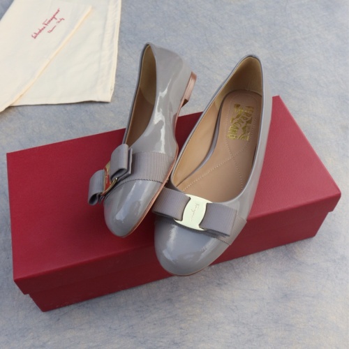Salvatore Ferragamo Flat Shoes For Women #1099074 $96.00 USD, Wholesale Replica Salvatore Ferragamo Flat Shoes