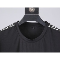 $80.00 USD Versace Tracksuits Short Sleeved For Men #1090541