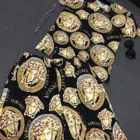 $60.00 USD Versace Tracksuits Short Sleeved For Men #1091338